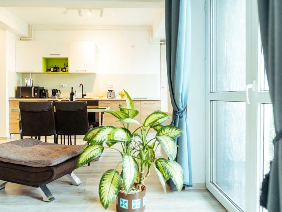 Bright And Spacious Central Apartment- Piata Amzei Bucharest Exterior photo
